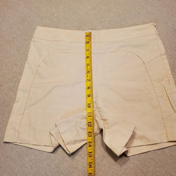 Ellison High Waist Contemporary Dress Shorts in Size M - Picture 9 of 10